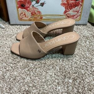 Calvin Klein Women's Beige Open-Toe Mules